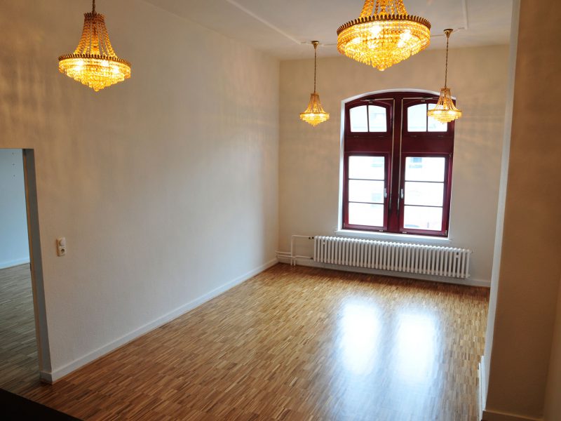 Mosaikparkett Brauneiche Parallelverband im Foyer eines Theaters